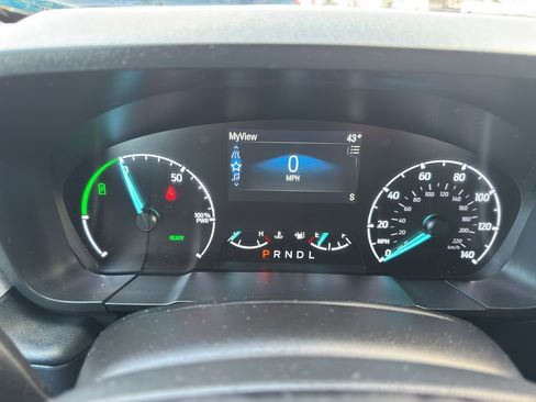 Used 2023 Ford Maverick XLT image 10