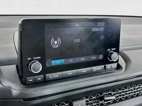 Used 2024 Honda Accord EX image 19