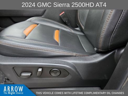 Used 2024 GMC Sierra 2500 AT4 w/ AT4 Preferred Package image 23