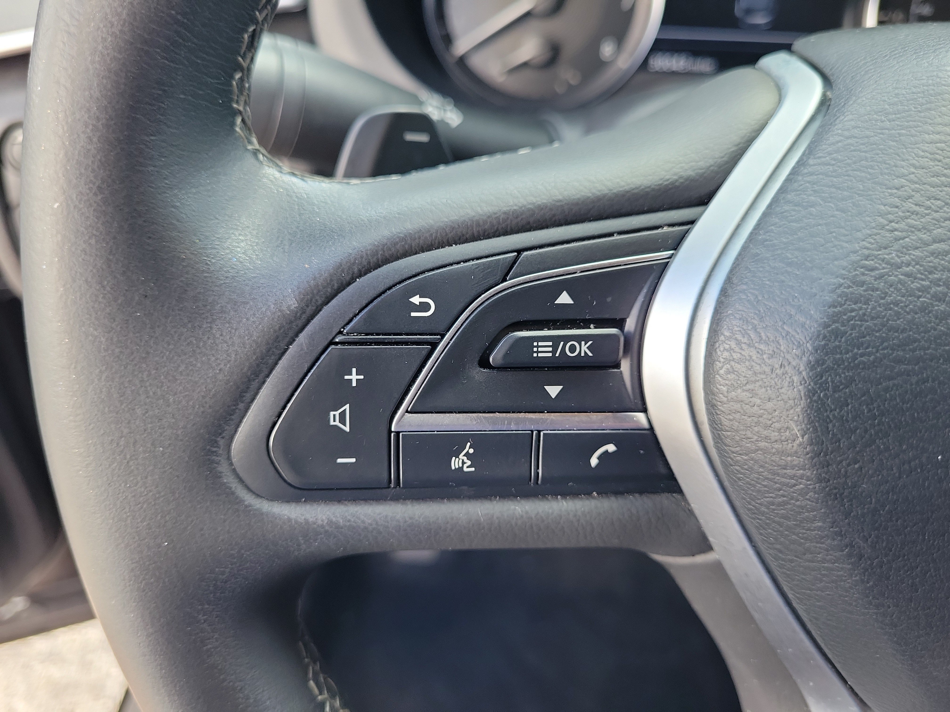 Used 2024 INFINITI QX50 Sport AWD/4WD image 18