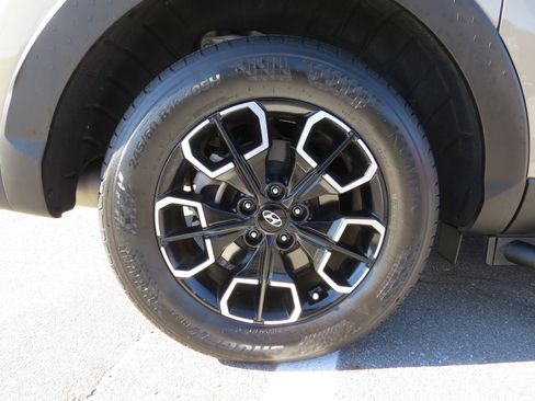 Used 2024 Hyundai Santa Cruz SEL w/ Activity Package image 11