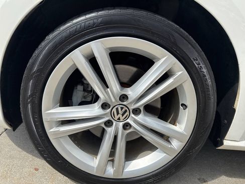 Used 2014 Volkswagen Passat TDI SE FWD image 26