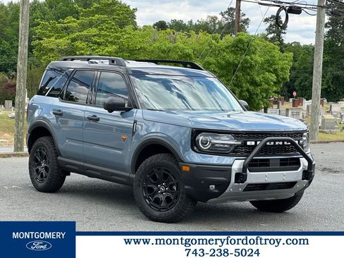 Used 2025 Ford Bronco Sport Badlands w/ Sasquatch Badlands Package AWD/4WD image 1