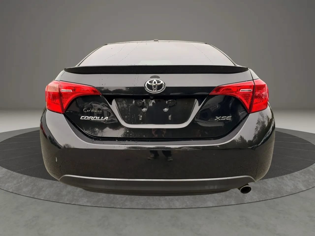 Used 2017 Toyota Corolla XSE FWD image 4