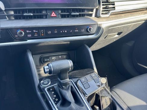 Used 2023 Kia Sportage X-Line AWD/4WD image 19