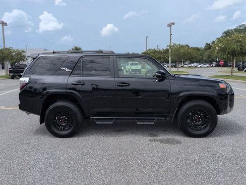 Certified 2023 Toyota 4Runner TRD Off-Road Premium w/ Moonroof Package AWD/4WD image 3