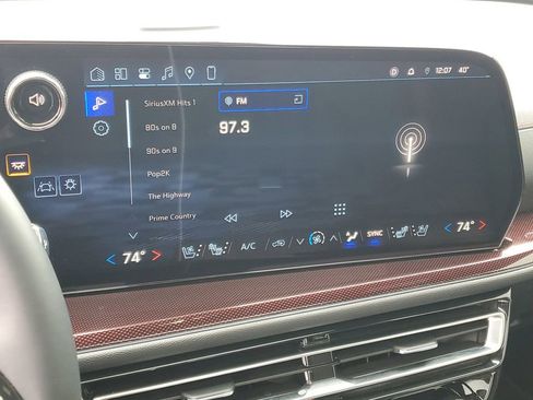 Used 2024 Chevrolet Traverse RS w/ LPO, Floor Liner Package image 17