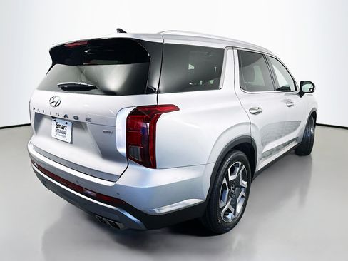 Certified 2023 Hyundai Palisade Limited w/ Cargo Package AWD/4WD image 7