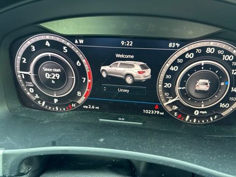 Used 2019 Volkswagen Atlas SEL R-Line FWD image 4