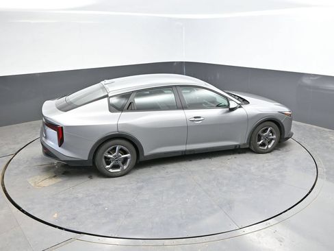 Used 2025 Kia K4 FWD image 28
