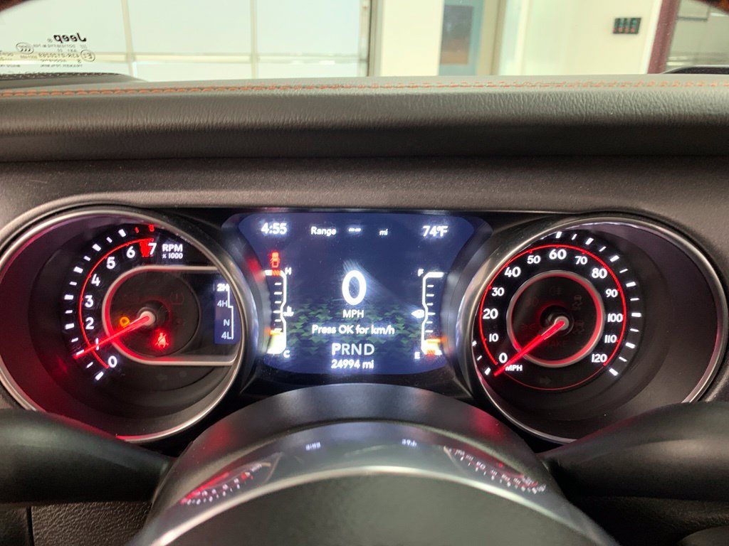 Certified 2022 Jeep Gladiator Mojave w/ Auxiliary Switch Group AWD/4WD image 19