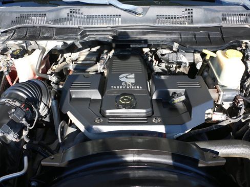 Used 2016 RAM 5500 Tradesman w/ Power & Remote Entry Group AWD/4WD image 29