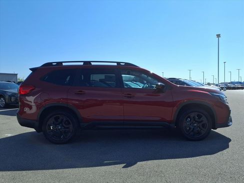 Used 2024 Subaru Ascent Onyx Edition w/ Popular Package Onyx image 8