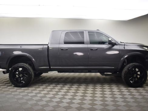 Used 2018 RAM 2500 Big Horn w/ Sport Appearance Group AWD/4WD image 15