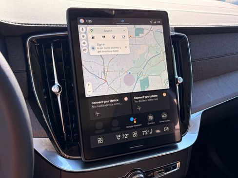 New 2026 Volvo XC90 B6 Ultra w/ Protection Package image 28