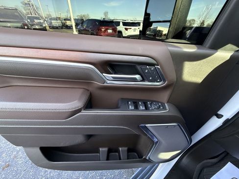 Certified 2025 GMC Sierra 2500 Denali w/ Max Trailering Package image 29