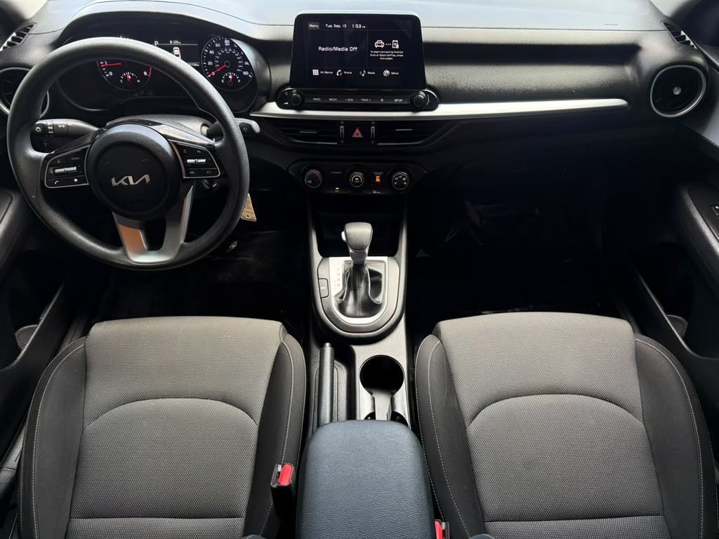 Used 2024 Kia Forte LXS FWD image 16