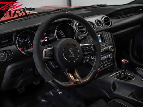 Used 2016 Ford Mustang Shelby GT350 w/ Track Package image 27