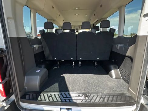 Used 2022 Ford Transit 350 XLT RWD image 5