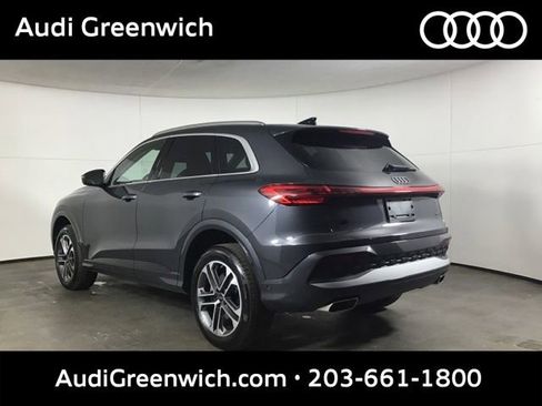 Used 2025 Audi Q5 Premium Plus w/ Premium Plus AWD/4WD image 5