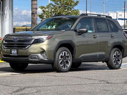 Certified 2026 Subaru Forester Premium AWD/4WD image 8