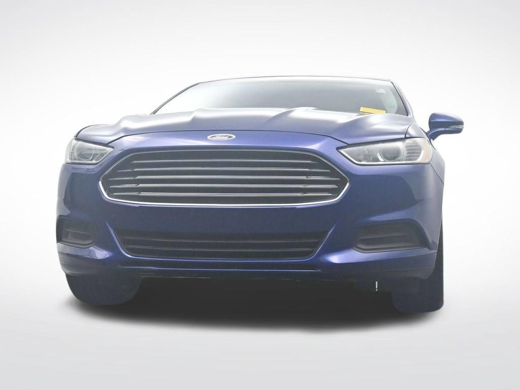 Used 2016 Ford Fusion SE FWD image 31