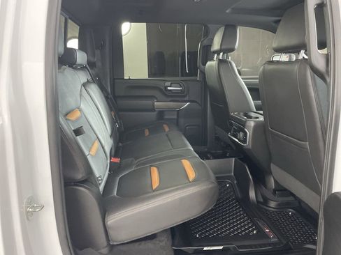Used 2022 GMC Sierra 2500 AT4 w/ AT4 Premium Plus Package image 28