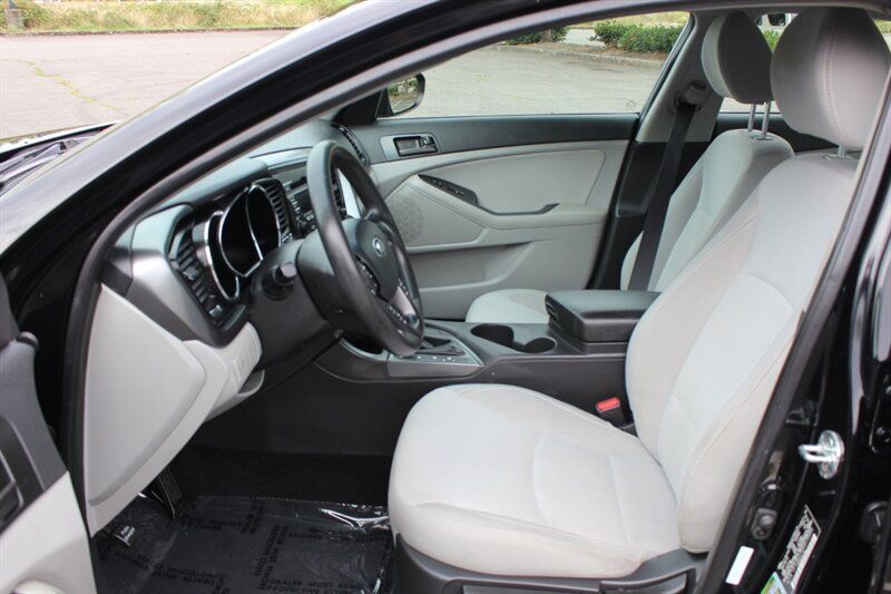 Used 2013 Kia Optima LX FWD image 10