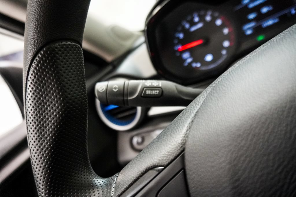 Used 2025 Chevrolet Trax LS FWD image 16