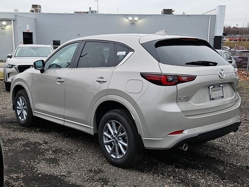 New 2025 MAZDA CX-5 AWD 2.5 S w/ Select Package image 4
