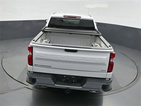 Used 2025 Chevrolet Silverado 1500 LTZ image 31