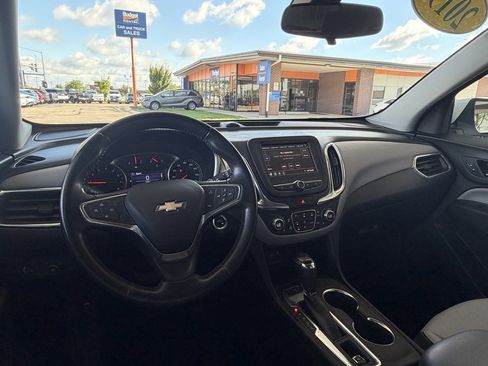 Used 2019 Chevrolet Equinox LT AWD/4WD image 12