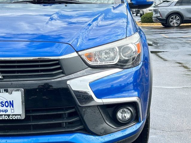 Used 2017 Mitsubishi Outlander Sport SE FWD image 3