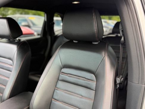 Used 2025 Honda CR-V Sport-L image 10