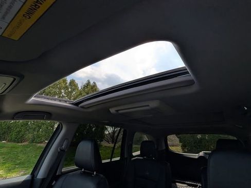 Used 2018 Honda Pilot Elite image 26
