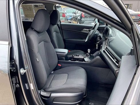 Used 2023 Kia Sportage LX AWD/4WD image 7