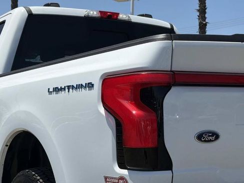 Used 2023 Ford F150 Lightning Lariat w/ Tow Technology Package AWD/4WD image 8