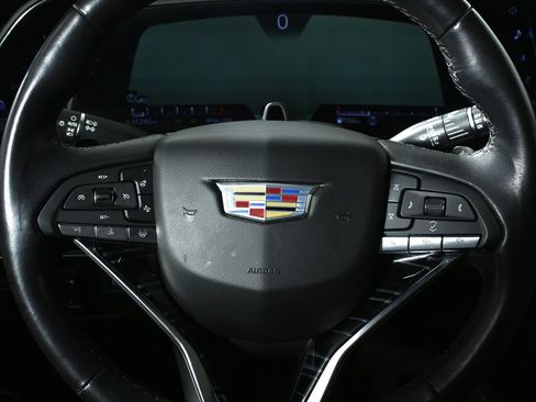 Used 2022 Cadillac Escalade Sport w/ Touring Package AWD/4WD image 18