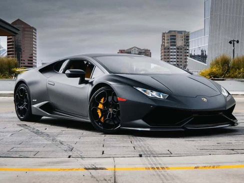 Used 2015 Lamborghini Huracan LP 610-4 image 5