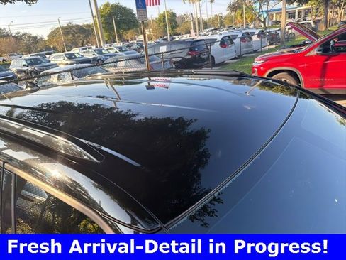 Used 2019 Chevrolet Blazer LT image 18