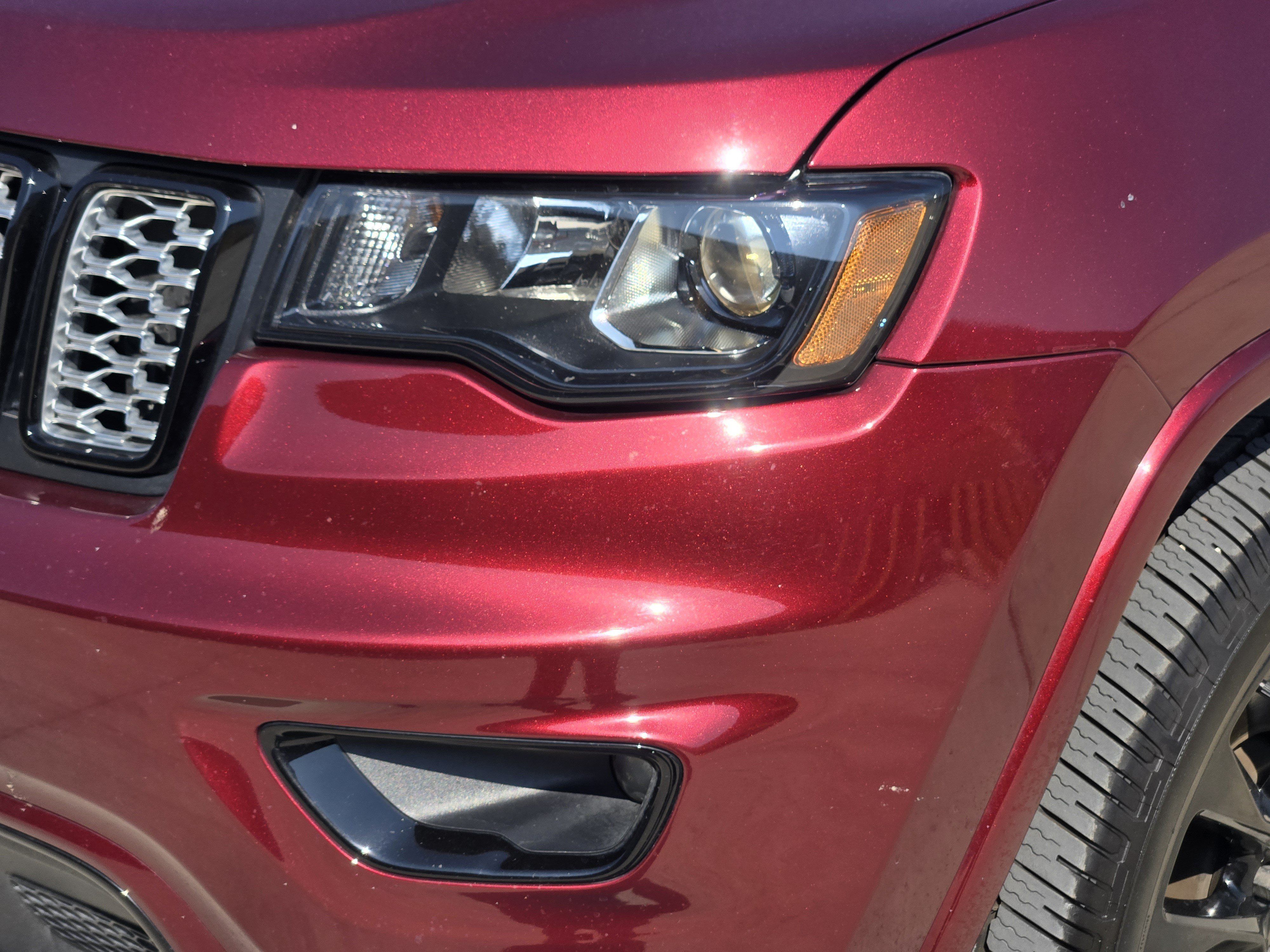 Certified 2021 Jeep Grand Cherokee Laredo X AWD/4WD image 10