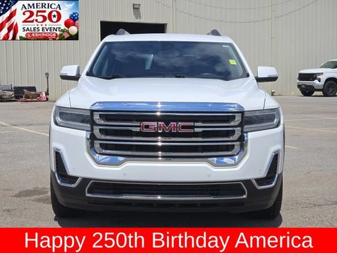 Used 2021 GMC Acadia SLE w/ Driver Convenience Package FWD image 2