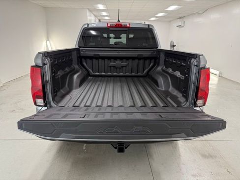 New 2025 Chevrolet Colorado Trail Boss w/ Midnight Edition image 8