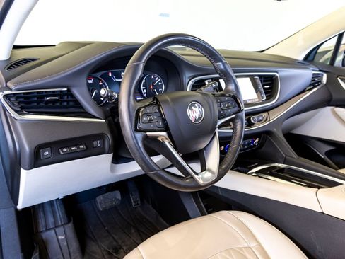 Used 2023 Buick Enclave Avenir w/ Avenir Technology Package AWD/4WD image 11