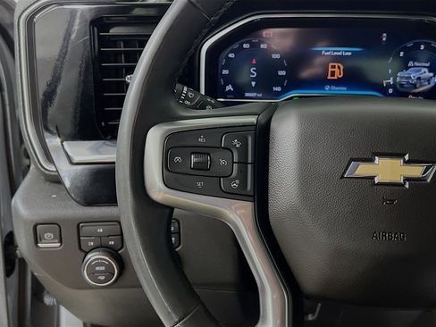 Used 2024 Chevrolet Silverado 2500 LT w/ Texas Edition image 18