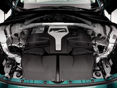 Used 2023 Aston Martin DBX AWD/4WD image 77