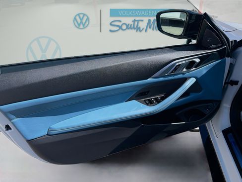 Used 2022 BMW M4 xDrive Competition w/ Executive Package image 21