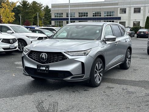 Certified 2025 Acura MDX FWD w/ Technology Package image 8