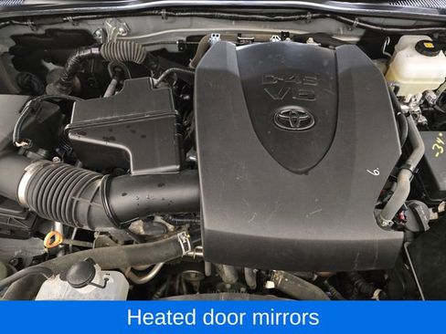 Used 2020 Toyota Tacoma TRD Off-Road image 11