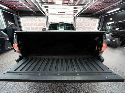 Used 2013 Toyota Tacoma 4x4 Access Cab V6 image 27